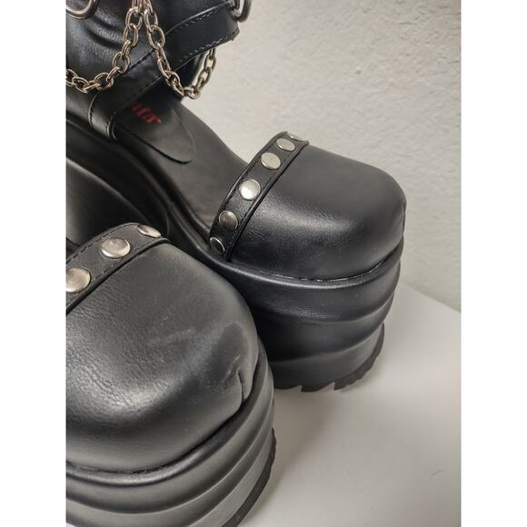 Demonia Wave 22 6” Platform Wedge Ankle Cutout Boot Goth Chain Halloween Sz 6 - Picture 4 of 16